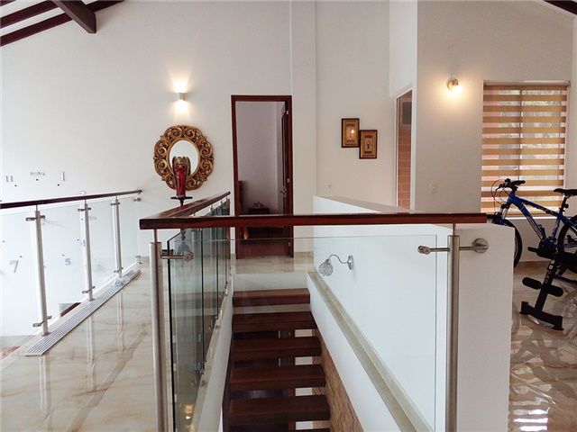 Casa de 3 alcobas en venta en Escobero, Envigado, 270 m² · foto 10 de 20
