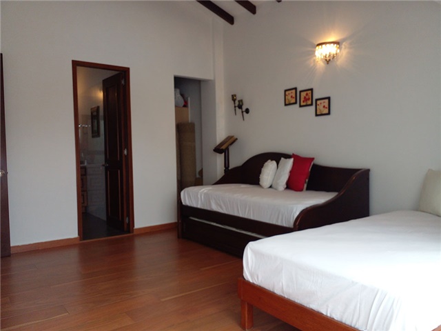 Casa de 3 alcobas en venta en Escobero, Envigado, 270 m² · foto 16 de 20