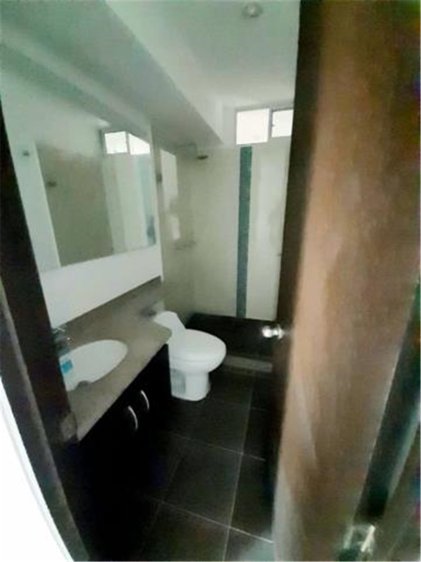 Apartamento de 3 alcobas en venta en Picaleña Y Mirolindo, Ibagué, 91 m² · foto 13 de 20