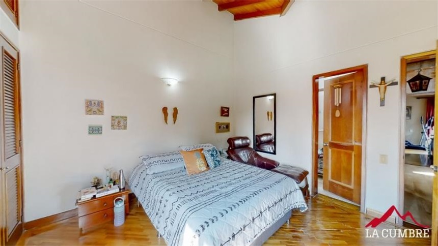 Casa de 4 alcobas en venta en Los Balsos, Medellín, 270 m² · foto 8 de 12