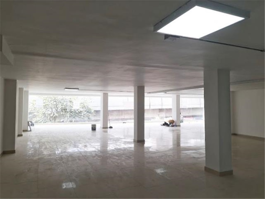 Local en arriendo en La Candelaria, Medellín, 750 m² · foto 12 de 20