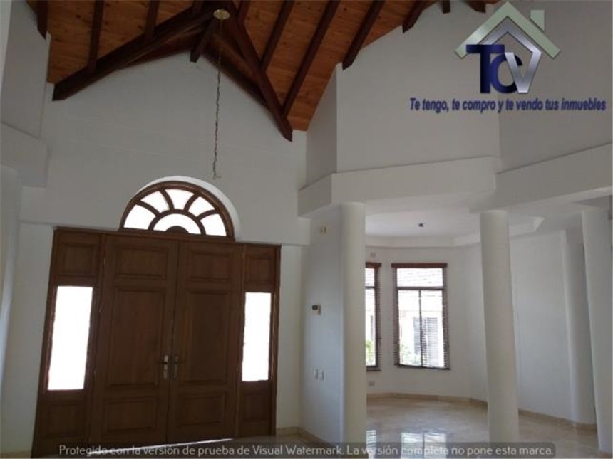 Casa de 4 alcobas en venta en Menzuly, Piedecuesta, 407 m² · foto 6 de 24