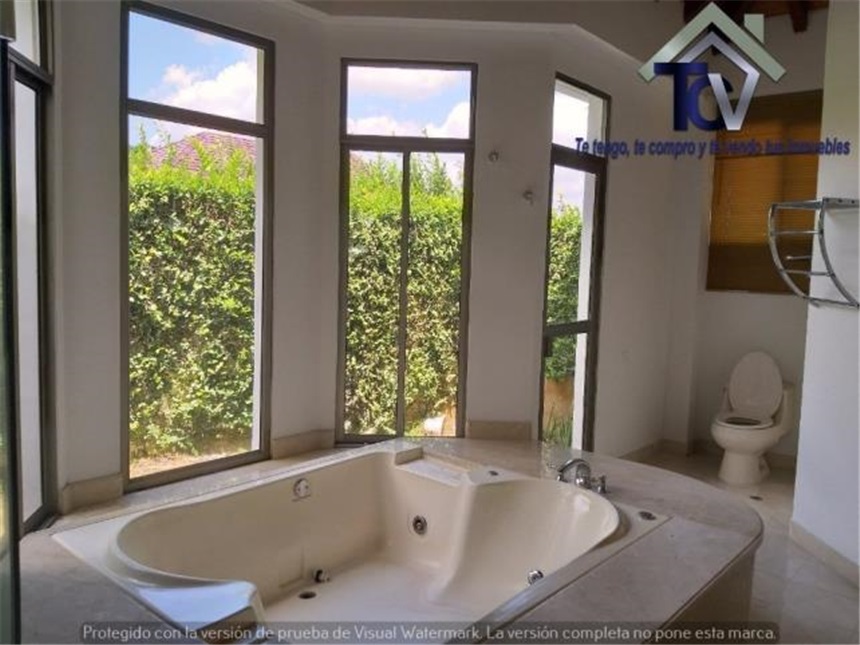 Casa de 4 alcobas en venta en Menzuly, Piedecuesta, 407 m² · foto 18 de 24