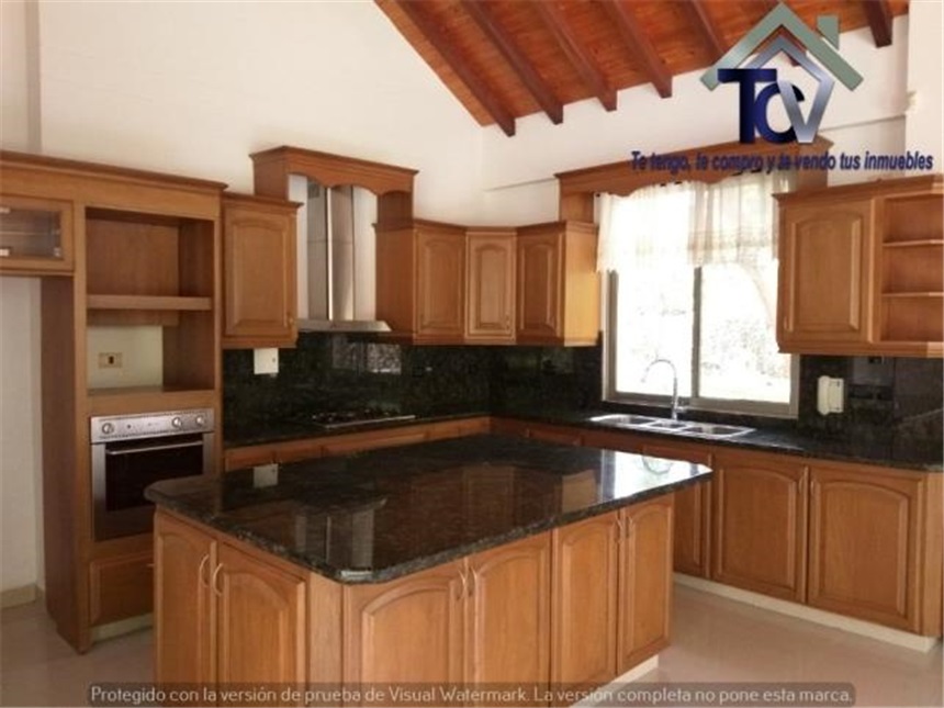Casa de 4 alcobas en venta en Menzuly, Piedecuesta, 407 m² · foto 5 de 24