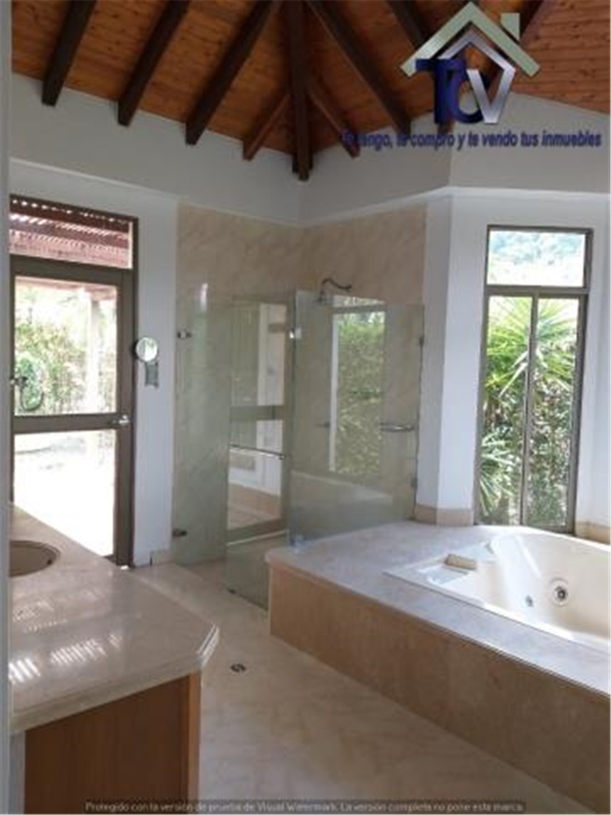 Casa de 4 alcobas en venta en Menzuly, Piedecuesta, 407 m² · foto 15 de 24