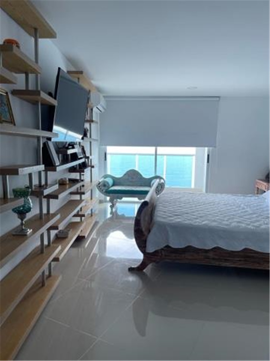 Apartamento en venta en Crespo, Cartagena · foto 3 de 18