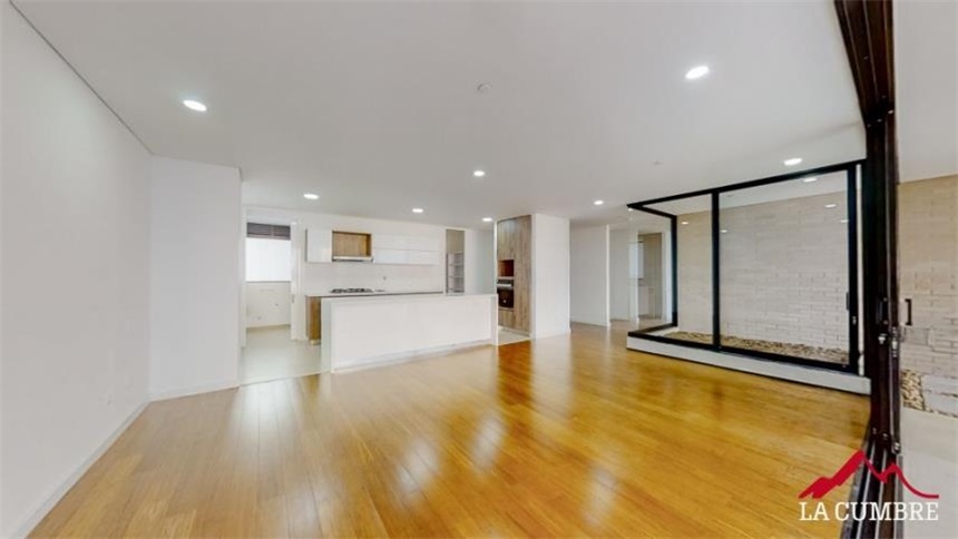 Apartamento de 3 alcobas en arriendo en Santa María De Los Ángeles, Medellín, 200 m² · foto 5 de 16