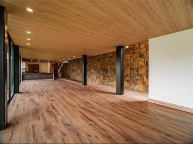 Casa de 4 alcobas en venta en Las Palmas, Envigado, 1644 m² · foto 8 de 24