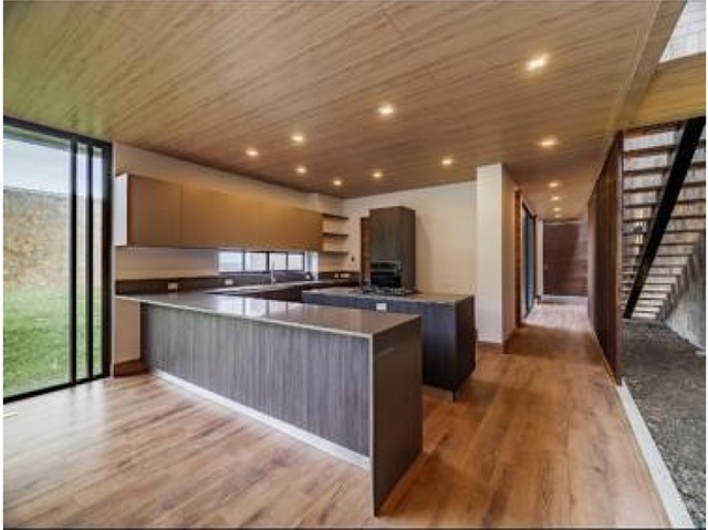 Casa de 4 alcobas en venta en Las Palmas, Envigado, 1644 m² · foto 10 de 24