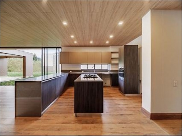 Casa de 4 alcobas en venta en Las Palmas, Envigado, 1644 m² · foto 14 de 24