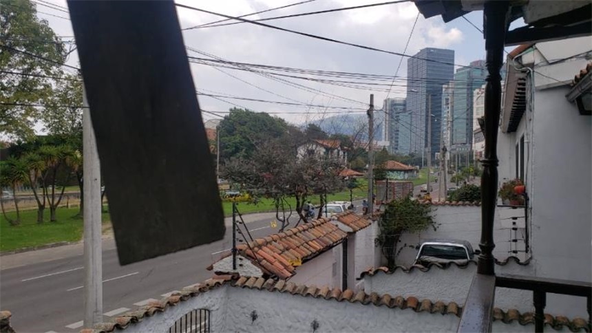 Casa en venta en Santa Paula, Bogotá · foto 6 de 24