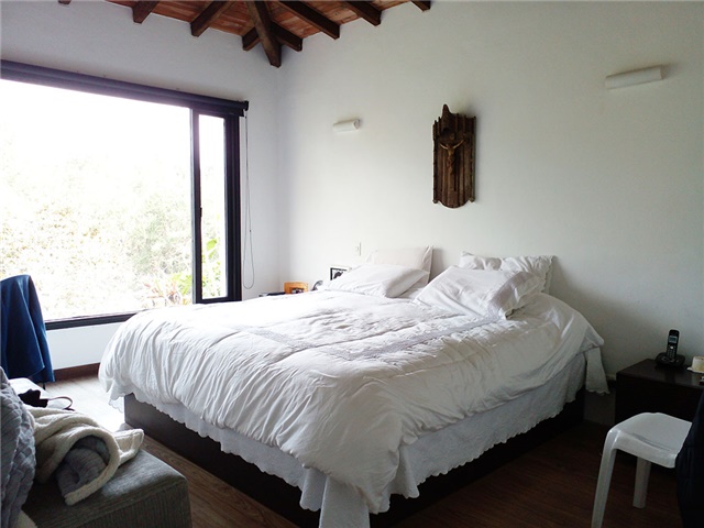 Casa de 3 alcobas en venta en Loma Del Escobero, Envigado, 170 m² · foto 14 de 19