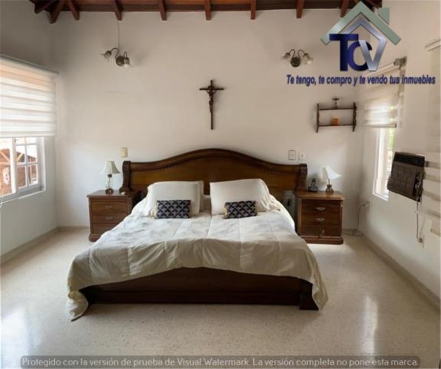 Casa de 5 alcobas en venta en Lagos Del Cacique, Bucaramanga, 330 m² · foto 4 de 13