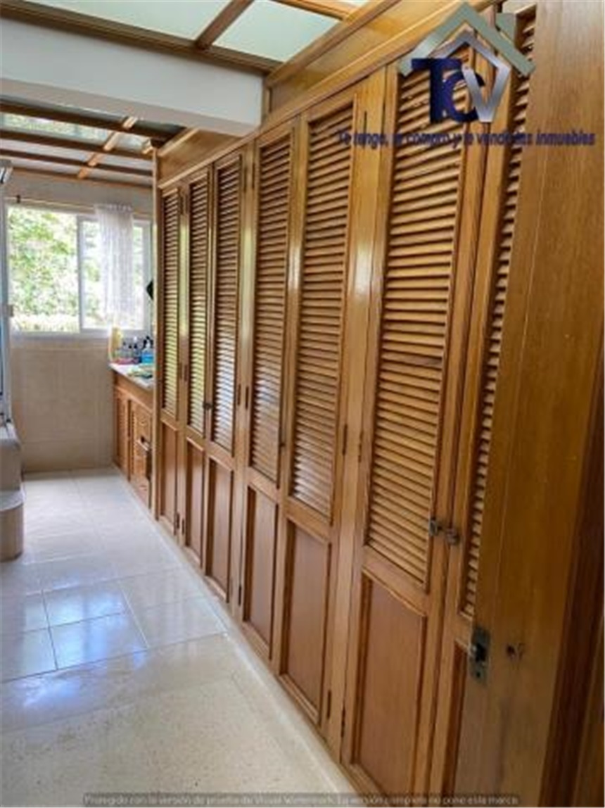 Casa de 5 alcobas en venta en Lagos Del Cacique, Bucaramanga, 330 m² · foto 11 de 13