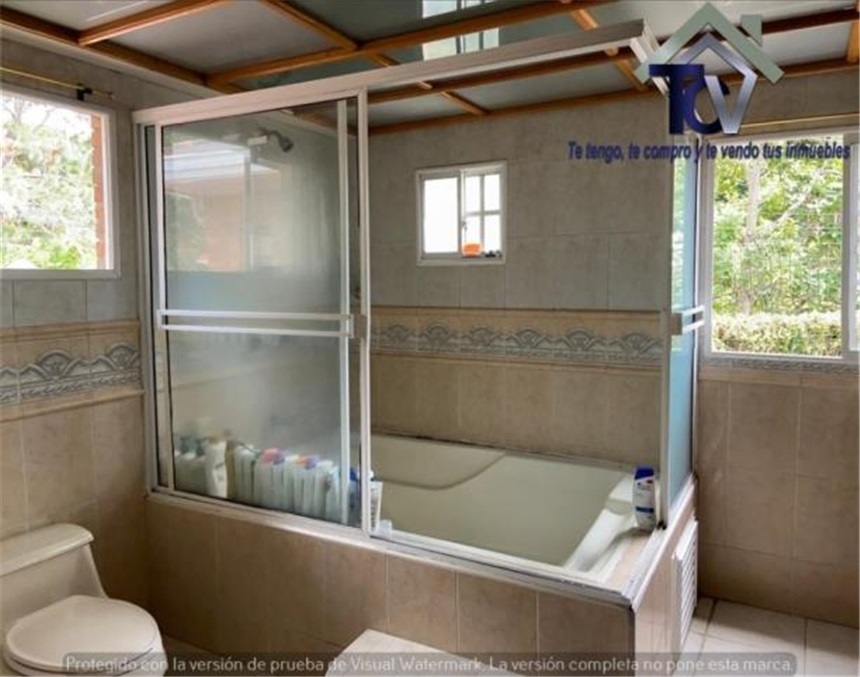 Casa de 5 alcobas en venta en Lagos Del Cacique, Bucaramanga, 330 m² · foto 10 de 13