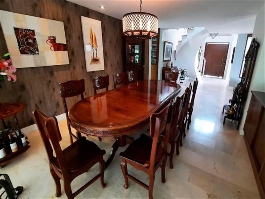 Casa de 4 alcobas en venta en Loma El Atravesado, Envigado, 372 m² · foto 6 de 20