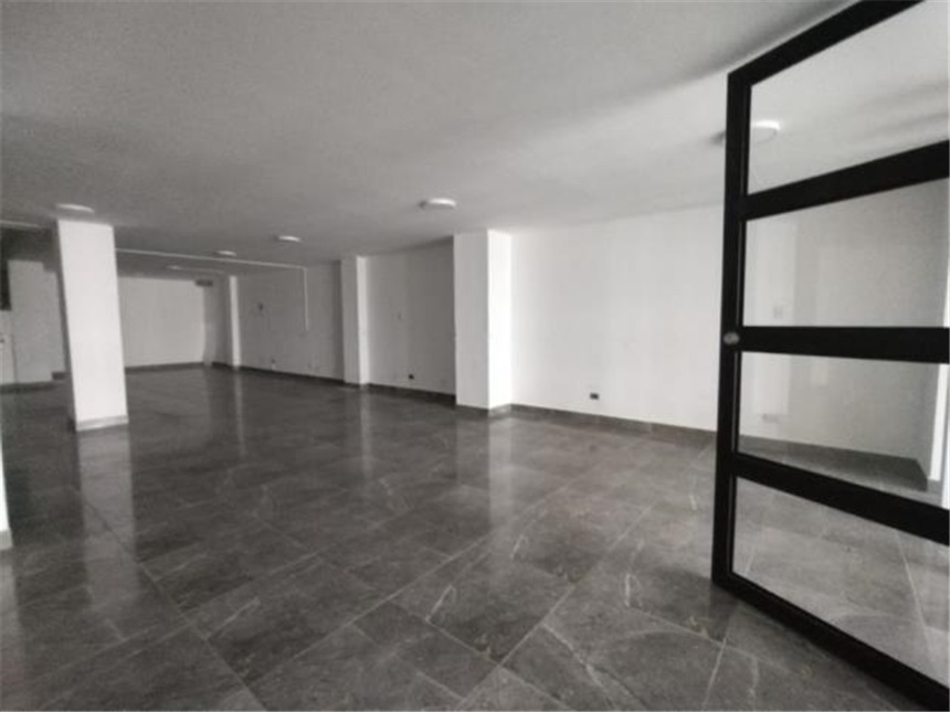 Local en venta en Avenida Santander, Manizales, 326 m² · foto 17 de 23