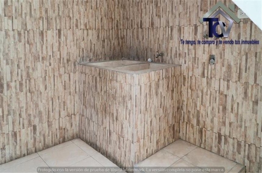 Casa de 4 alcobas en venta en Asturias, Bucaramanga, 375 m² · foto 5 de 8
