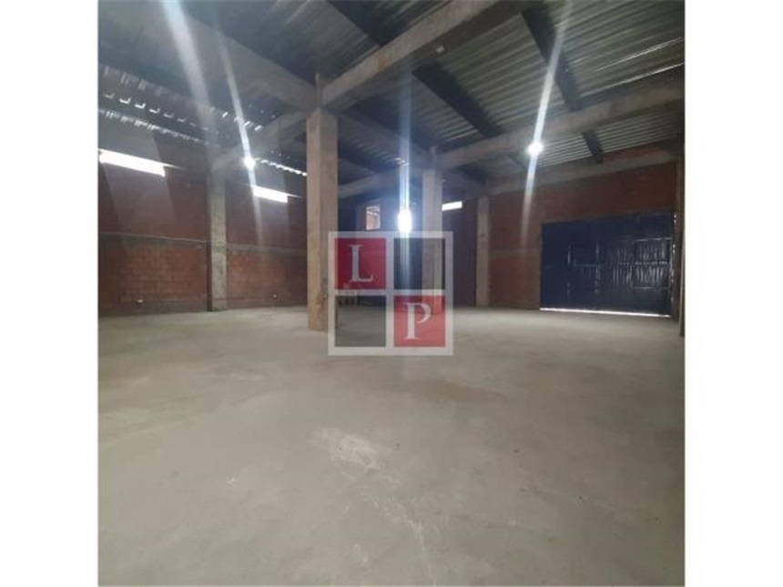 Bodega en venta en Malteria, Manizales, 700 m² · foto 2 de 16
