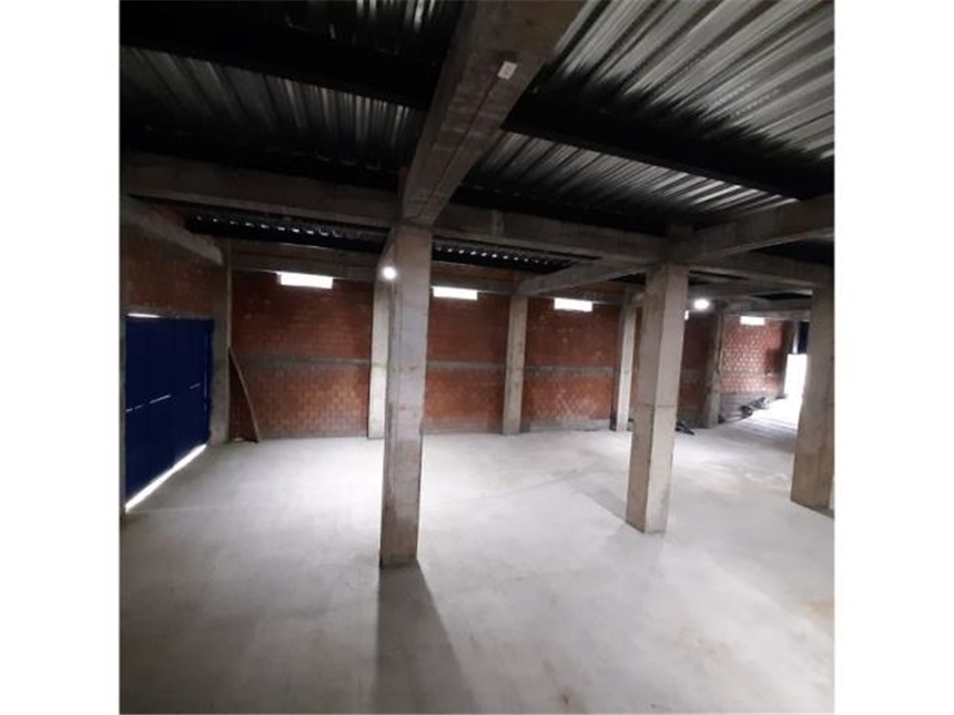 Bodega en venta en Malteria, Manizales, 700 m² · foto 3 de 16