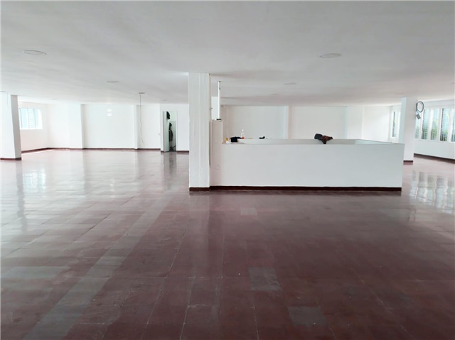 Oficina en arriendo en La Candelaria, Medellín, 200 m² · foto 8 de 9