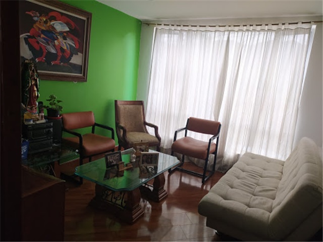 Casa en venta en Campin, Bogotá · foto 3 de 15