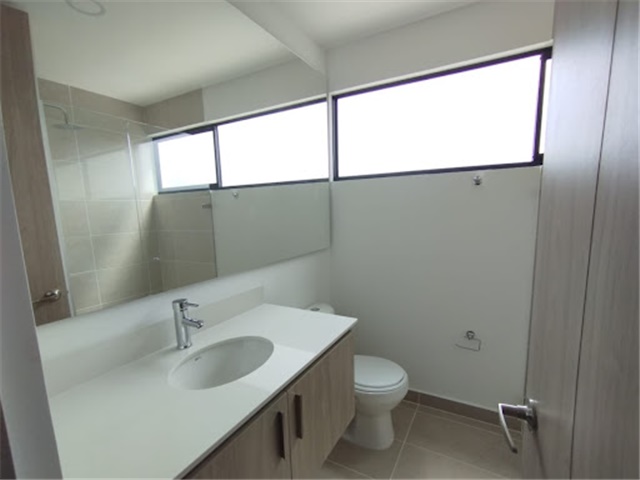 Apartamento de 2 alcobas en venta en Los Colegios, Rionegro, 81 m² · foto 12 de 24