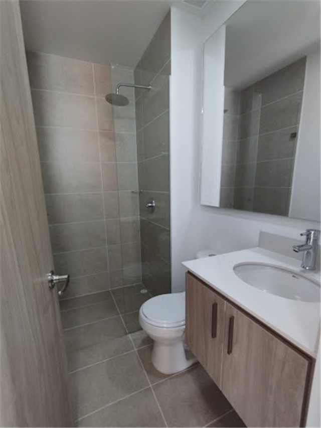 Apartamento de 2 alcobas en venta en Los Colegios, Rionegro, 81 m² · foto 14 de 24