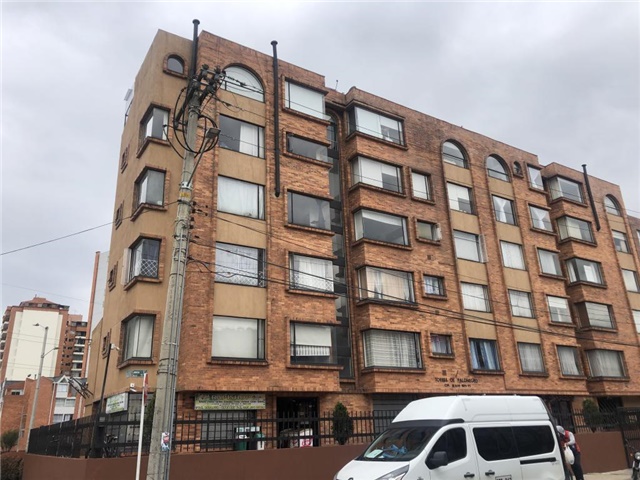 Piso – Bogotá, La Morada, Localidad Usaquén