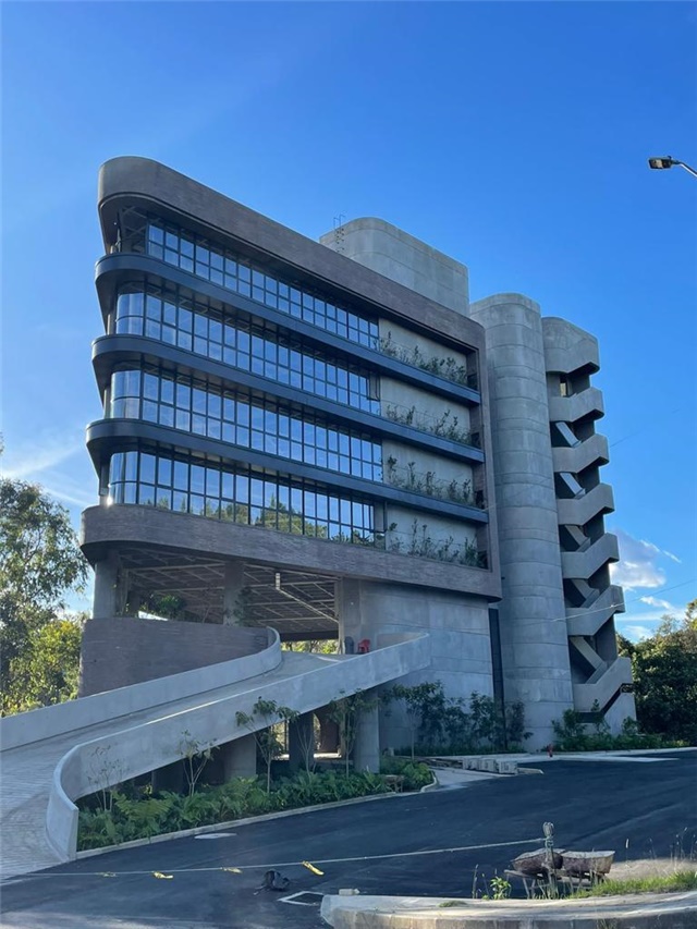 Oficina en Arriendo - Vista 2