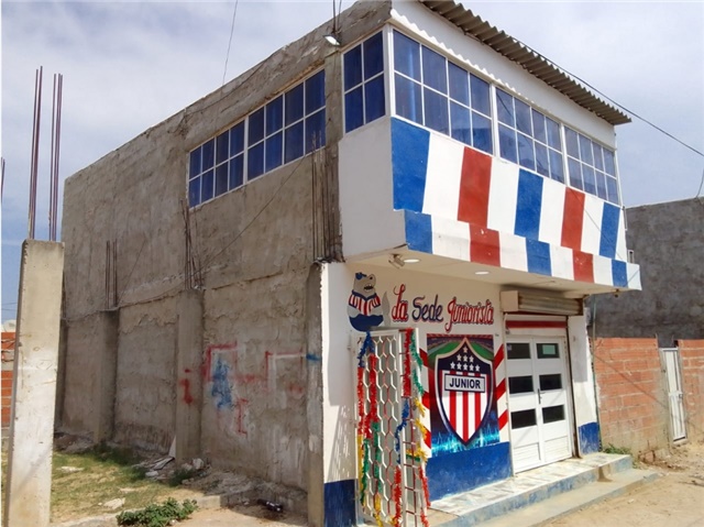 Local en Arriendo - Поглед 2