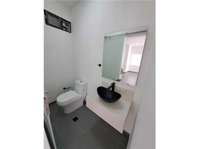 Oficina en Arriendo - Vista 3