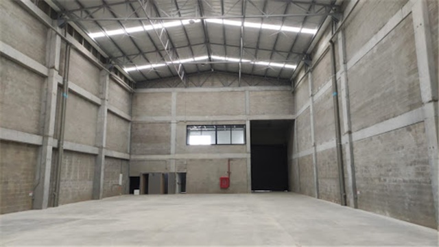 Bodega en Arriendo - Más