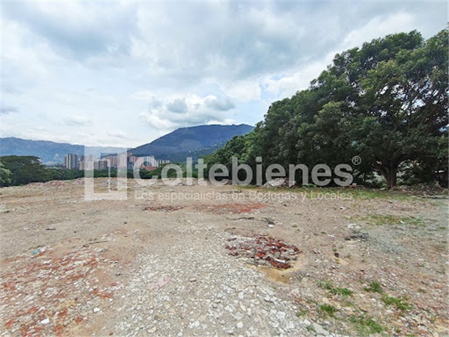 Lote en arriendo en Jardines De Fe, Copacabana, 35000 m² · foto 2 de 7