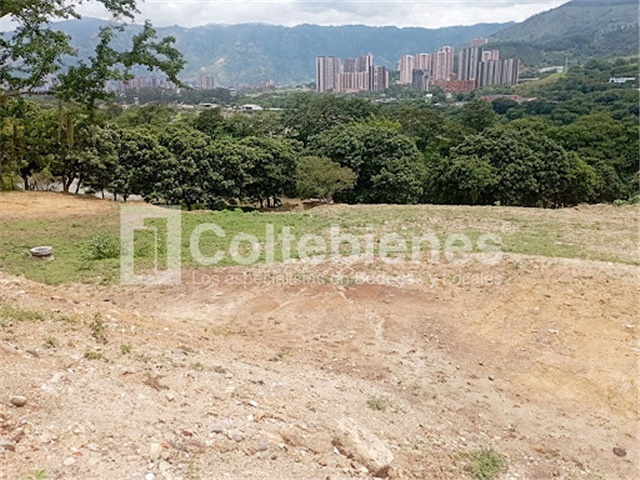 Lote en venta en Zona Industrial 3, Copacabana, 6000 m² · foto 2 de 7
