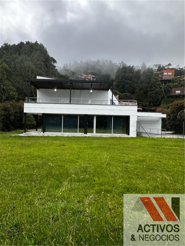 Casa de 4 alcobas en venta en Carrizales, El Retiro, 2000 m² · foto 4 de 24