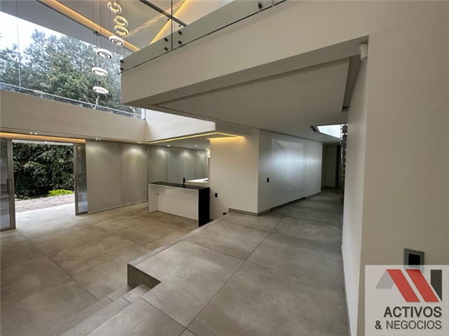 Casa de 4 alcobas en venta en Carrizales, El Retiro, 2000 m² · foto 7 de 24