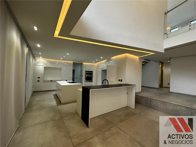 Casa de 4 alcobas en venta en Carrizales, El Retiro, 2000 m² · foto 9 de 24