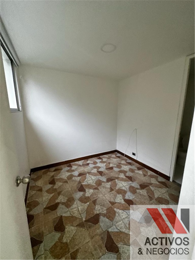 Casa de 4 alcobas en venta en Carrizales, El Retiro, 2000 m² · foto 16 de 24
