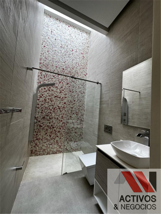 Casa de 4 alcobas en venta en Carrizales, El Retiro, 2000 m² · foto 24 de 24