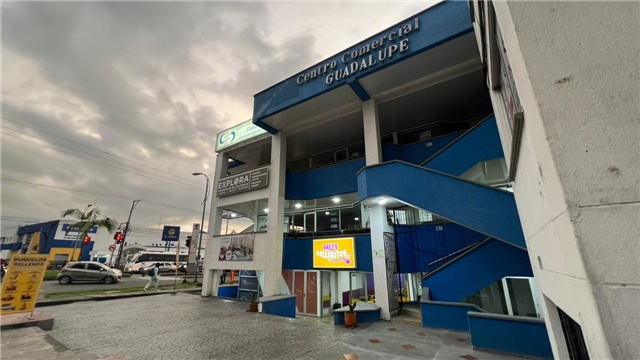Local en Arriendo - Vista 2
