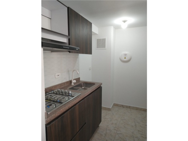 Piso – Bogotá, La Laguna, Localidad Fontibón - Más