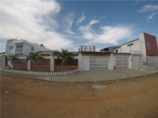 Casa en venta en San Francisco, Montería · foto 2 de 24