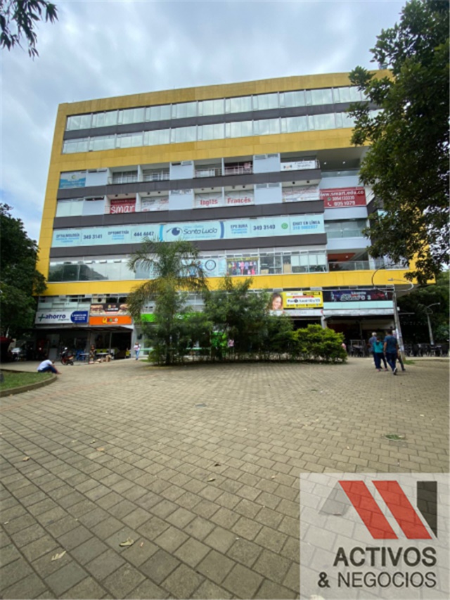 Local en Arriendo - Vista 2