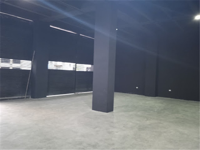 Local en venta en Conquistadores, Medellín, 300 m² · foto 4 de 24