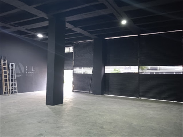 Local en venta en Conquistadores, Medellín, 300 m² · foto 8 de 24