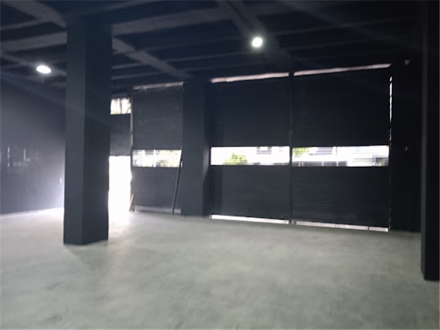 Local en venta en Conquistadores, Medellín, 300 m² · foto 9 de 24