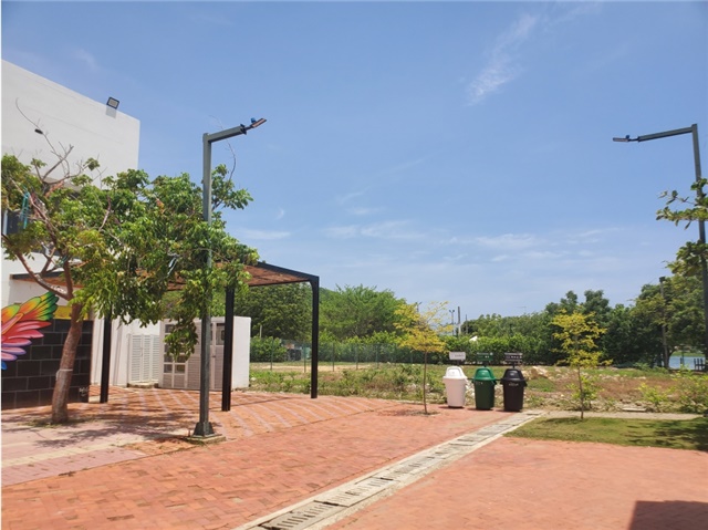 Local en Arriendo - Vista 2