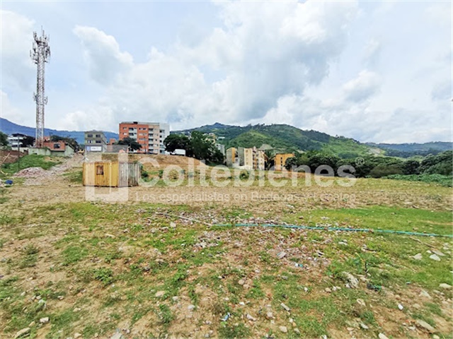 Lote en venta en Zona Industrial 3, Copacabana, 47000 m² · foto 2 de 10