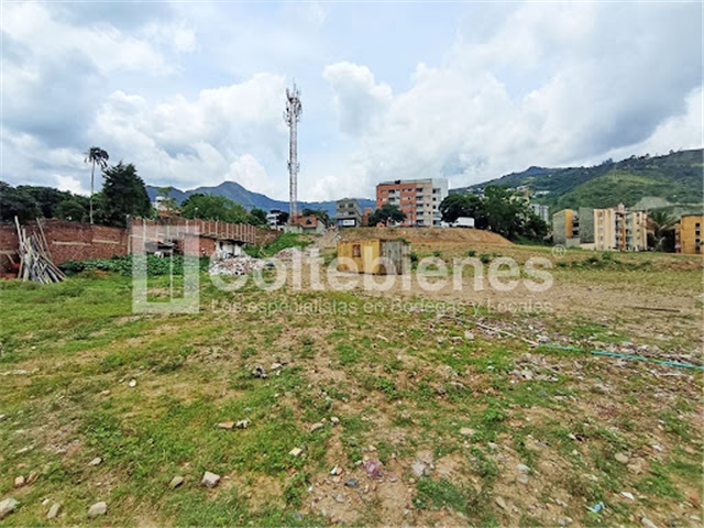 Lote en venta en Zona Industrial 3, Copacabana, 47000 m² · foto 3 de 10